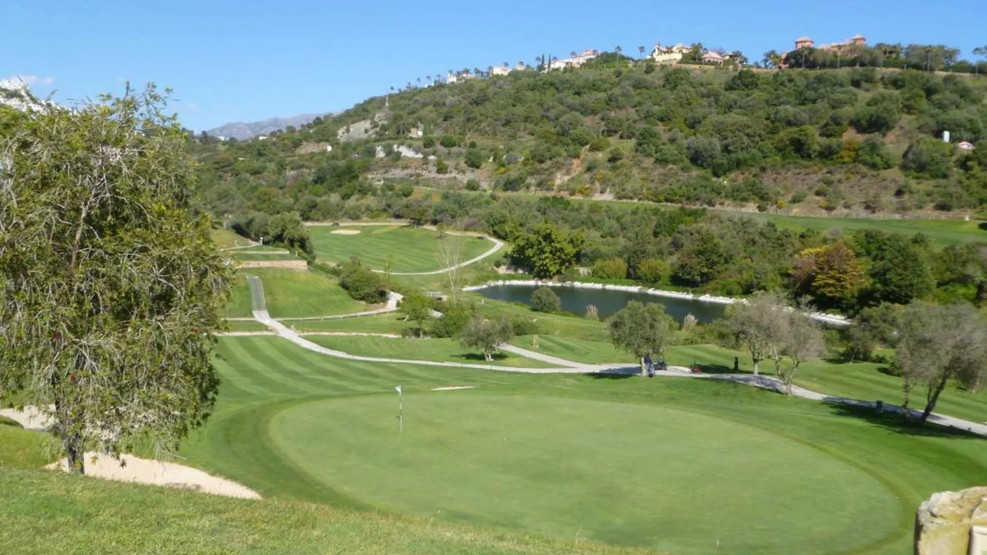 Superior 3Br Golfla Apartment Minutes From Puerto Banus & Marbella Malaga
