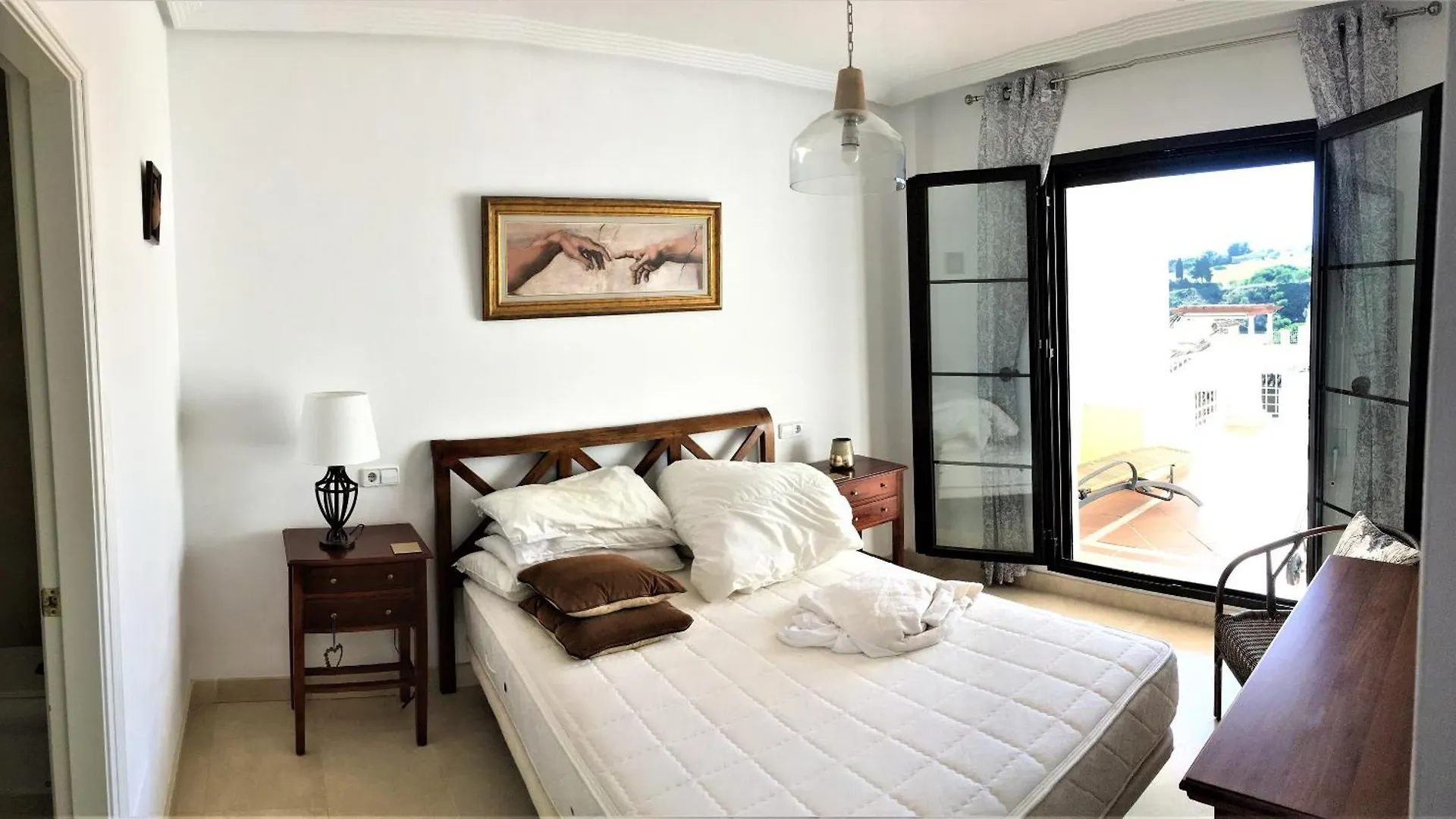 Superior 3Br Golfla Apartment Minutes From Puerto Banus & Marbella Malaga Spain