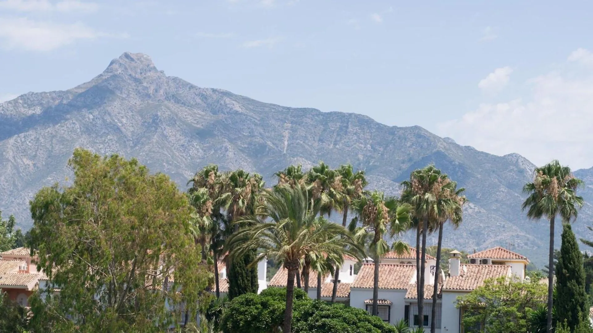 Superior 3Br Golfla Apartment Minutes From Puerto Banus & Marbella Malaga 0*,  Spain