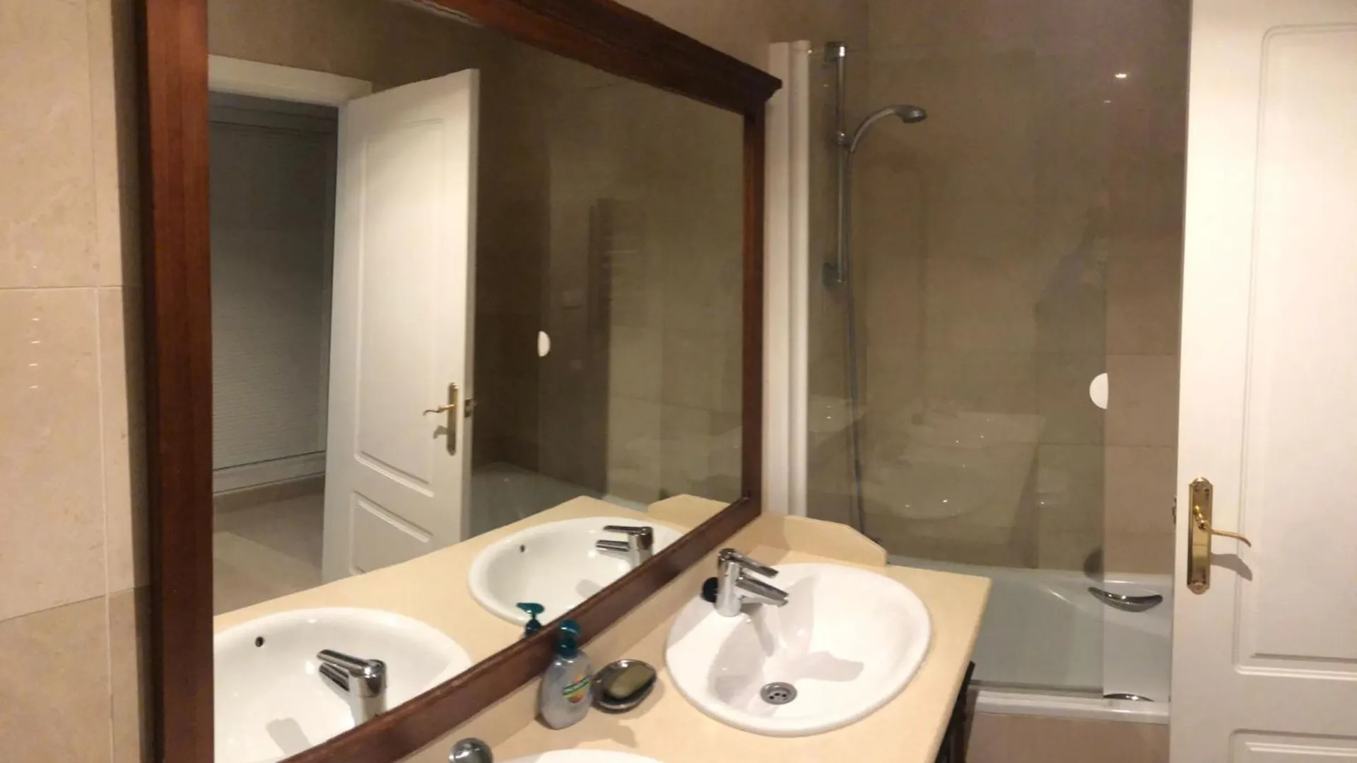Superior 3Br Golfla Apartment Minutes From Puerto Banus & Marbella Malaga