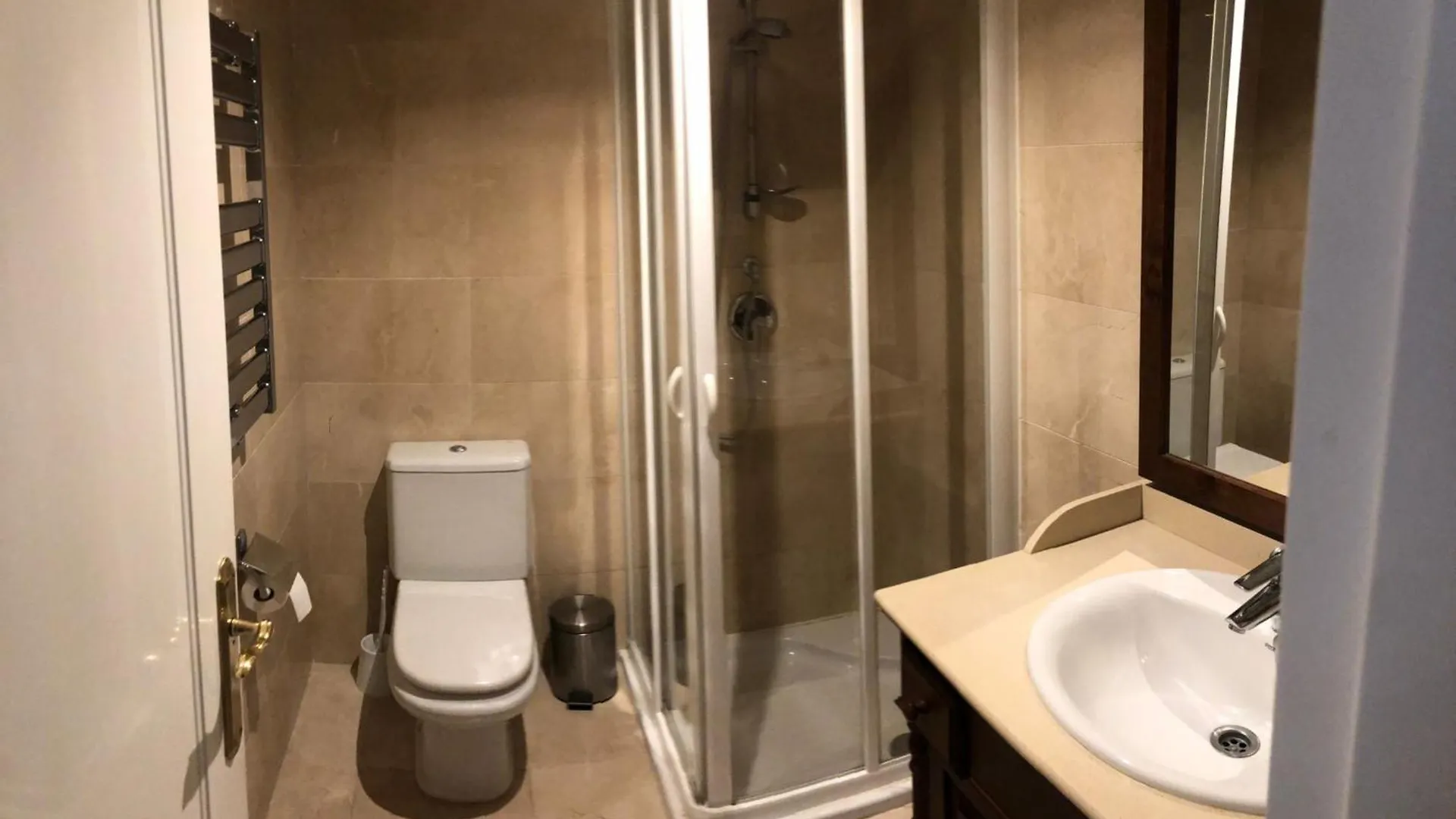 Superior 3Br Golfla Apartment Minutes From Puerto Banus & Marbella Malaga