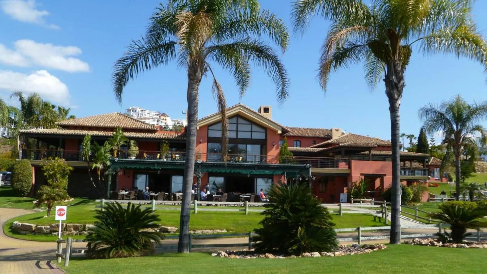 Superior 3Br Golfla Apartment Minutes From Puerto Banus & Marbella Malaga 0*,  Spain