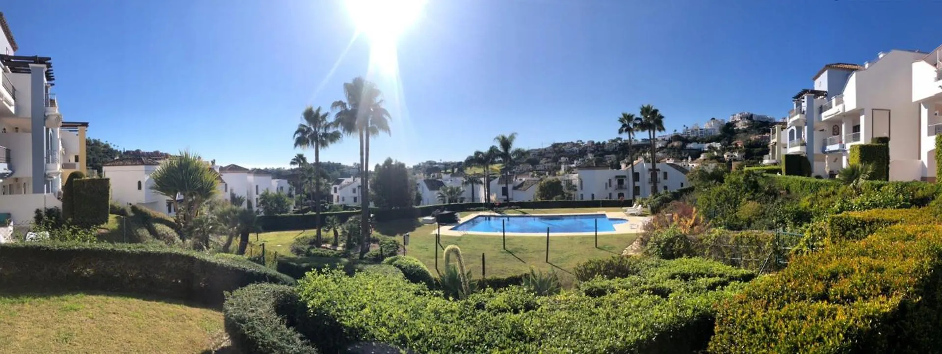 Superior 3Br Golfla Apartment Minutes From Puerto Banus & Marbella Malaga