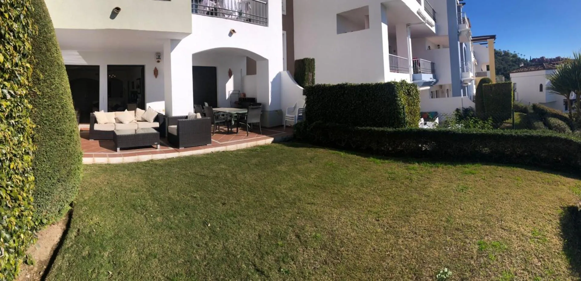 Superior 3Br Golfla Apartment Minutes From Puerto Banus & Marbella Malaga