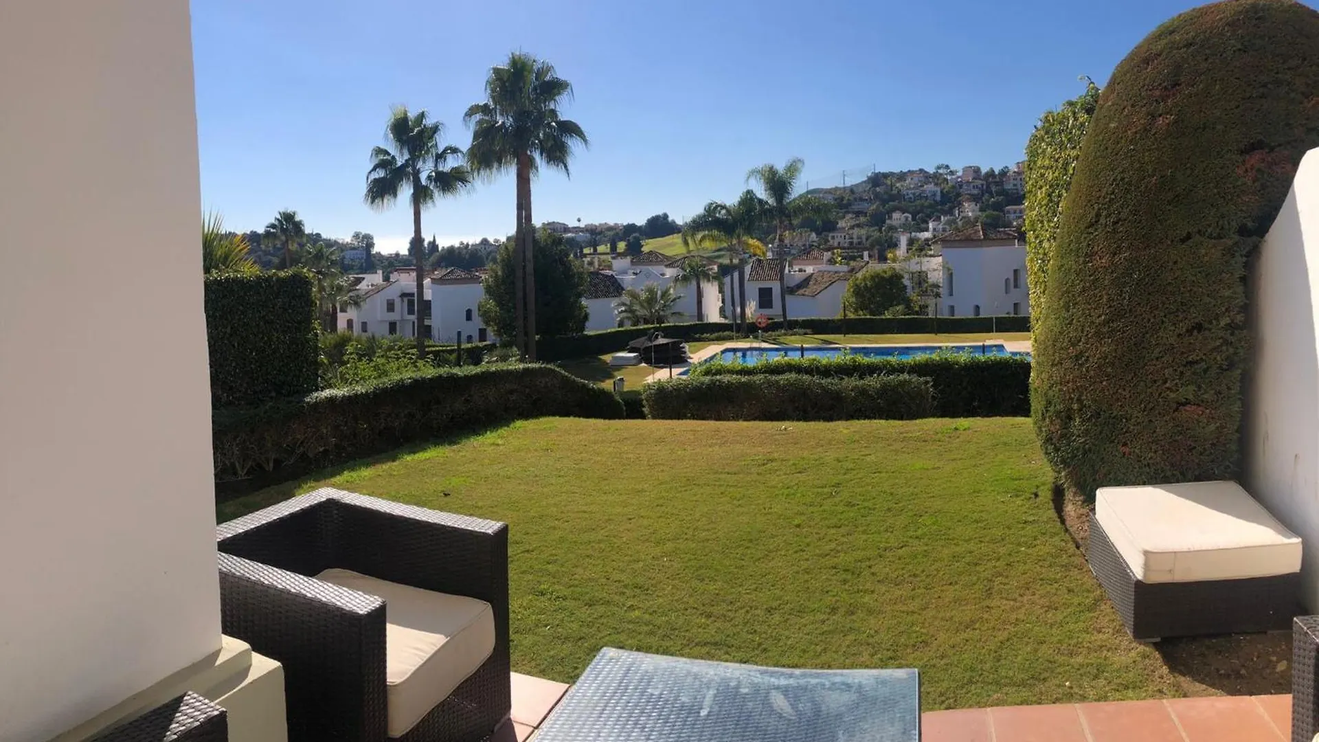 Superior 3Br Golfla Apartment Minutes From Puerto Banus & Marbella Malaga Spain